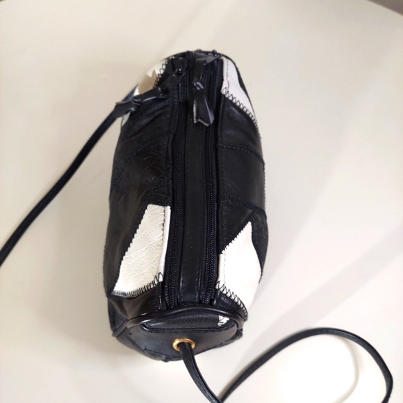Black & White Leather Patchwork Crossbody Bag - Picture 5 of 12